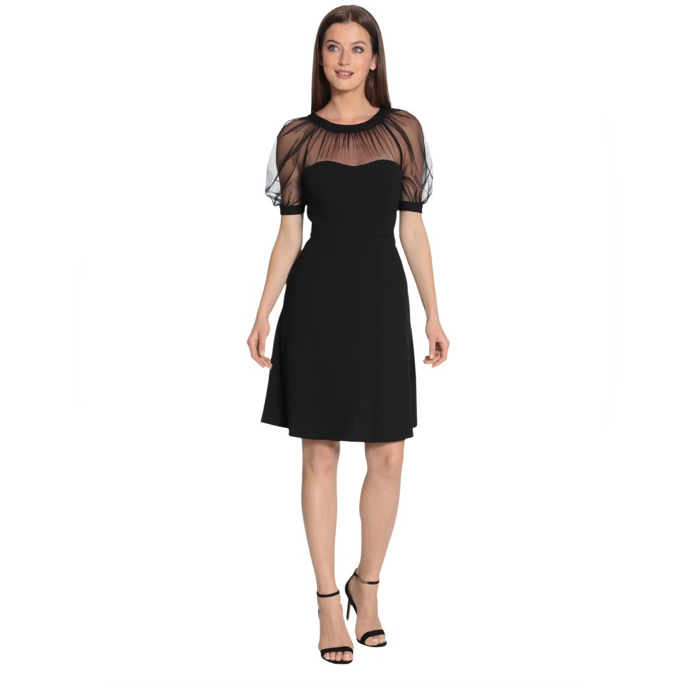 NWT MAGGY LONDON LYRA ILLUSION FIT & FLARE IN BLACK Size 12